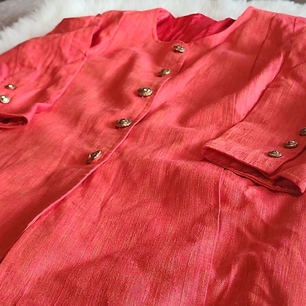 Gorgeous Jacket - Picture 2 of 6